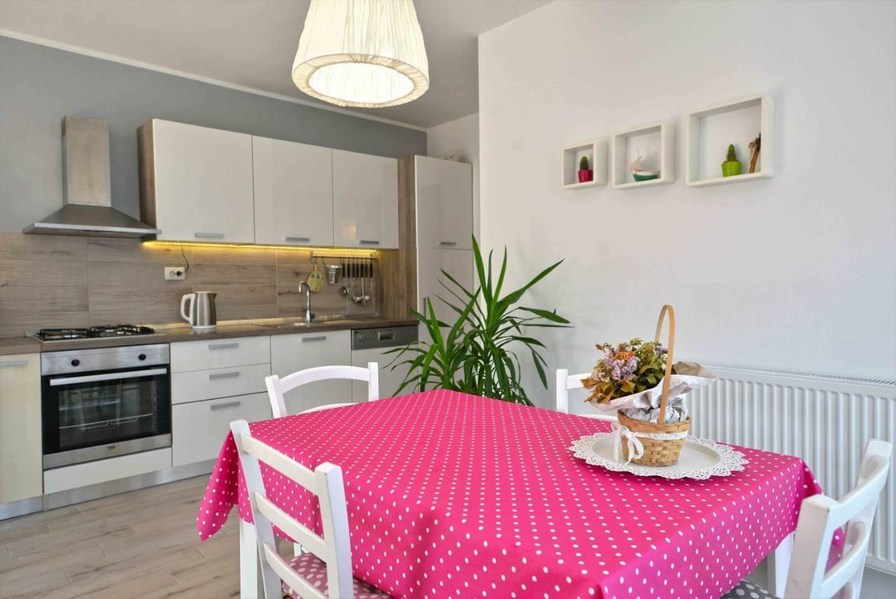 Apartment Kristina Μούρτερ Εξωτερικό φωτογραφία