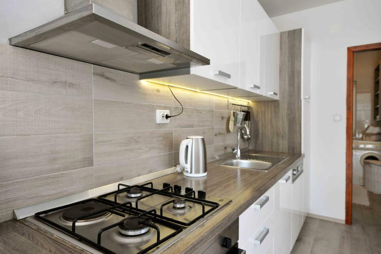 Apartment Kristina Μούρτερ Εξωτερικό φωτογραφία